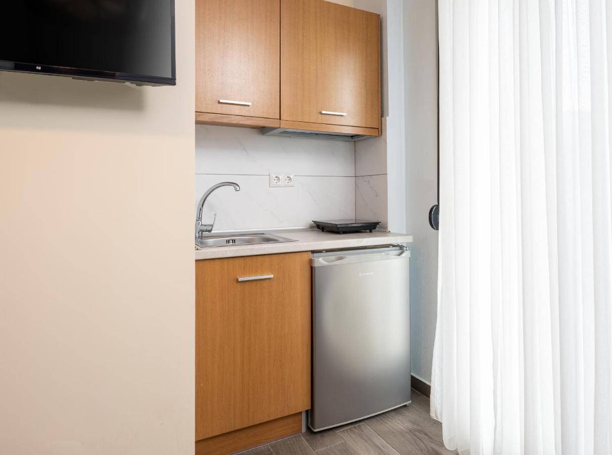 Almare Seaside Studios & Suites - Sarti Sithonia Экстерьер фото