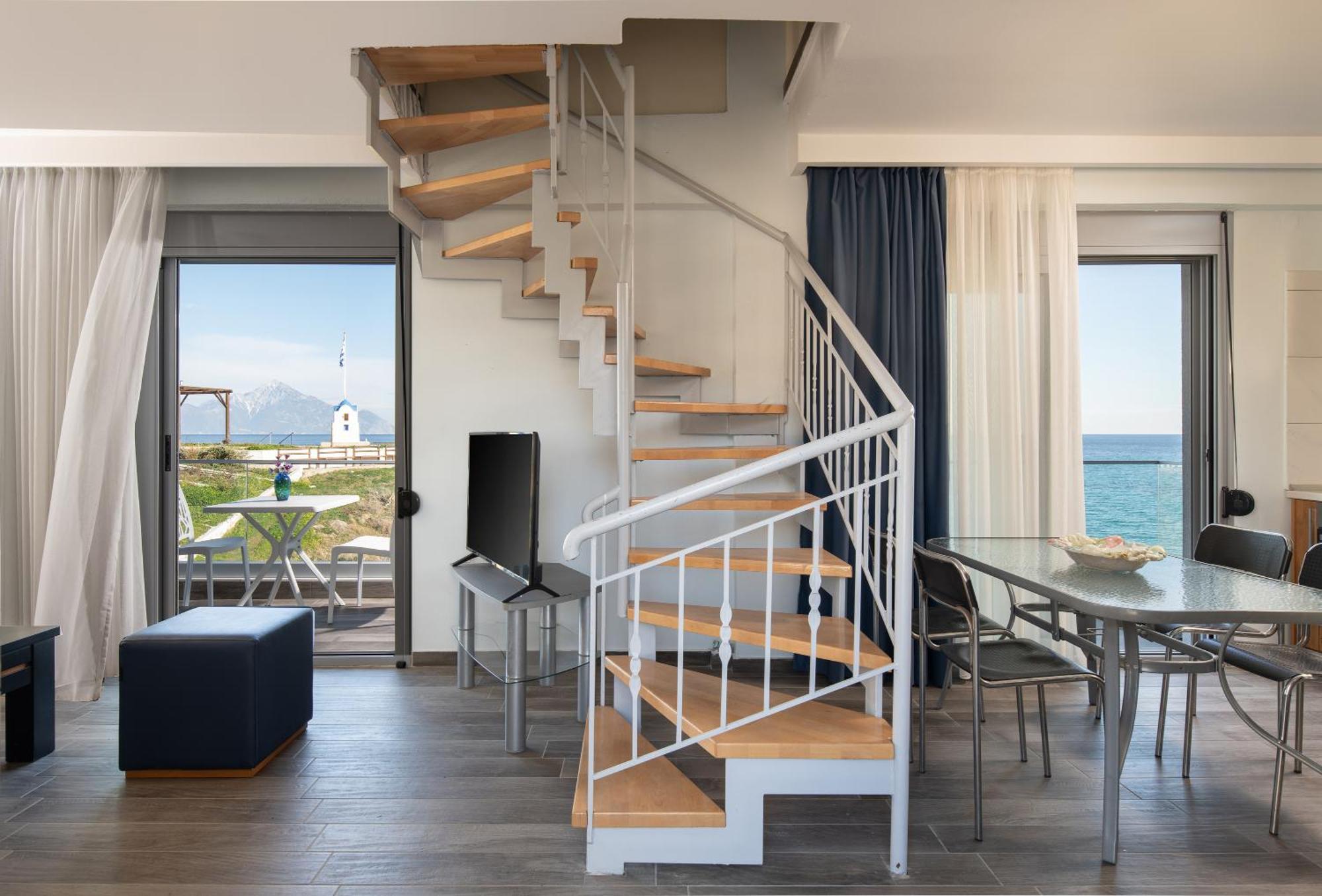 Almare Seaside Studios & Suites - Sarti Sithonia Экстерьер фото